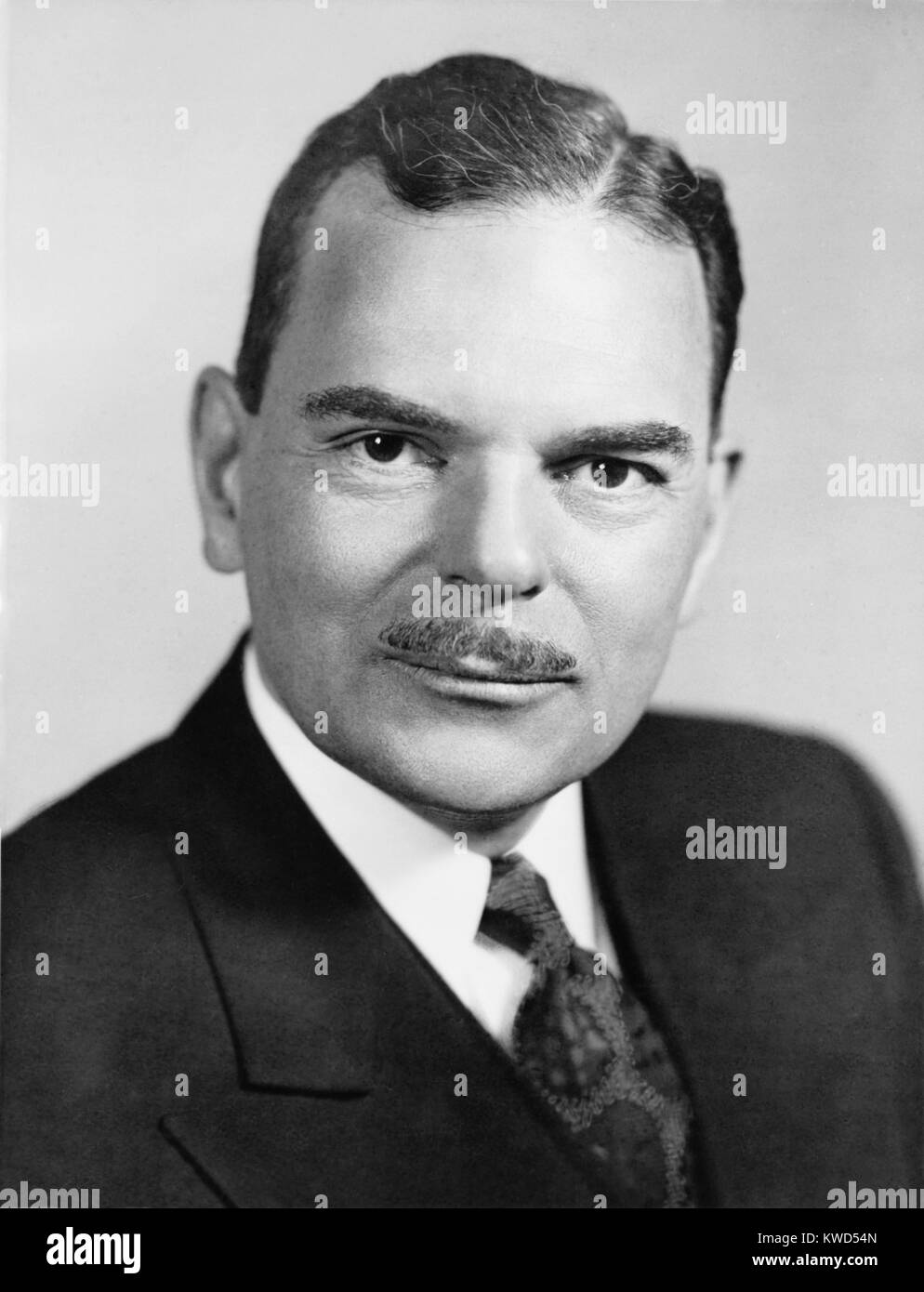 Thomas Dewey was New York State Governor from 1943 to 1954. The moderate 'Eastern Establishment' Republican lost the 1944 presidential election to FDR. In 1948, he lost against Harry Truman. (BSLOC 2014 13 36) Stock Photo