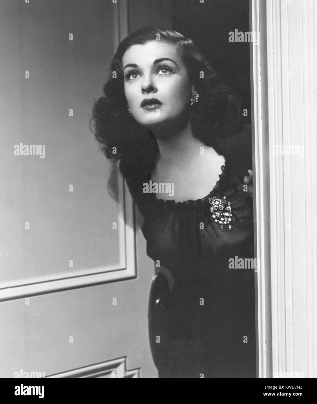 THE WOMAN IN THE WINDOW, Joan 1944 Stock Photo Alamy