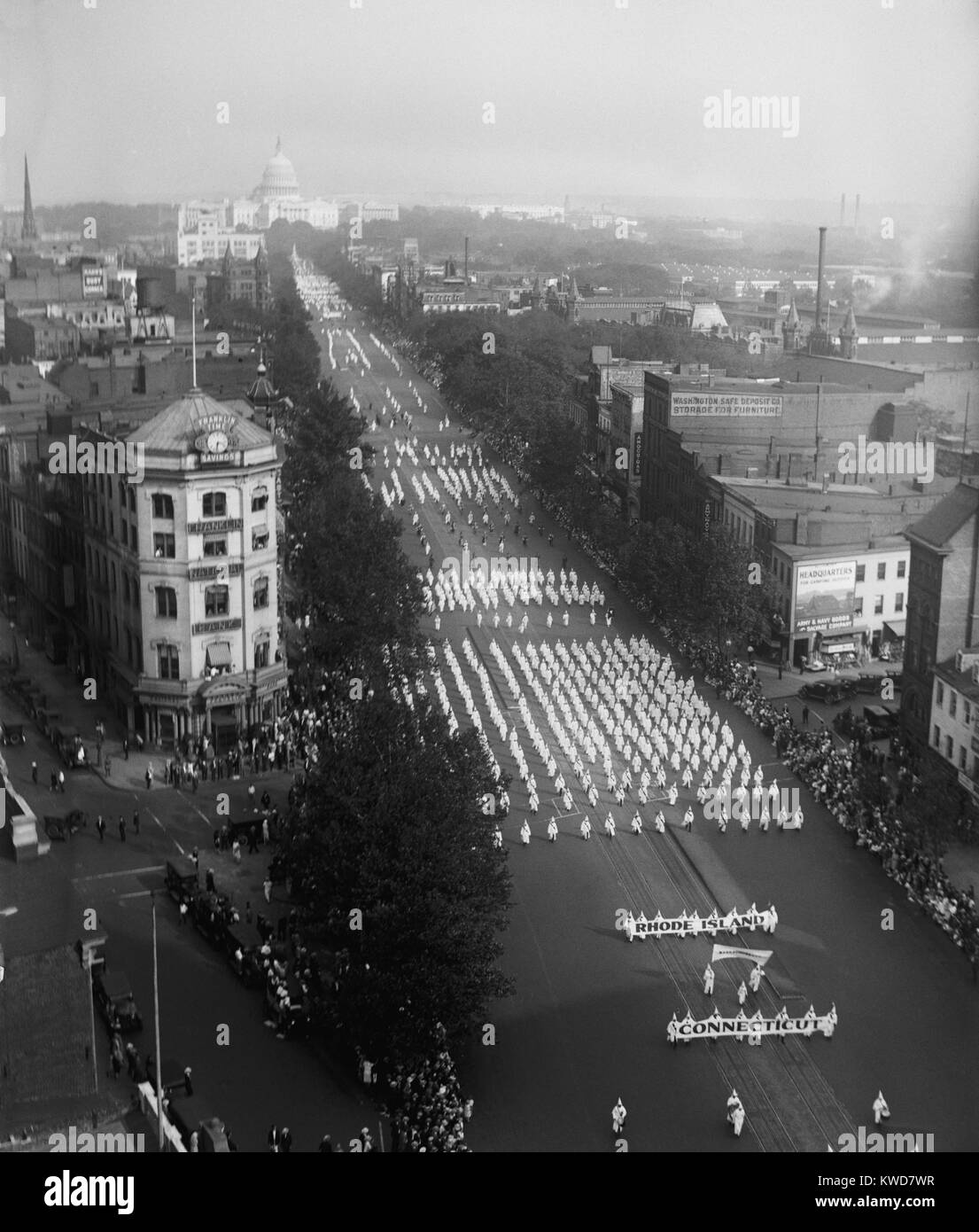 Ku Klux Klan parade on Pennsylvania Avenue extends back to the Capitol in Washington, D.C. Sept. 13, 1926. In spite of the thousands of marchers, the Second KKK was in decline, due to internal feuding, financial investigations, and the 1925 murder trial of Grand Dragon D. C. Stephenson. (BSLOC 2015 16 185) Stock Photo