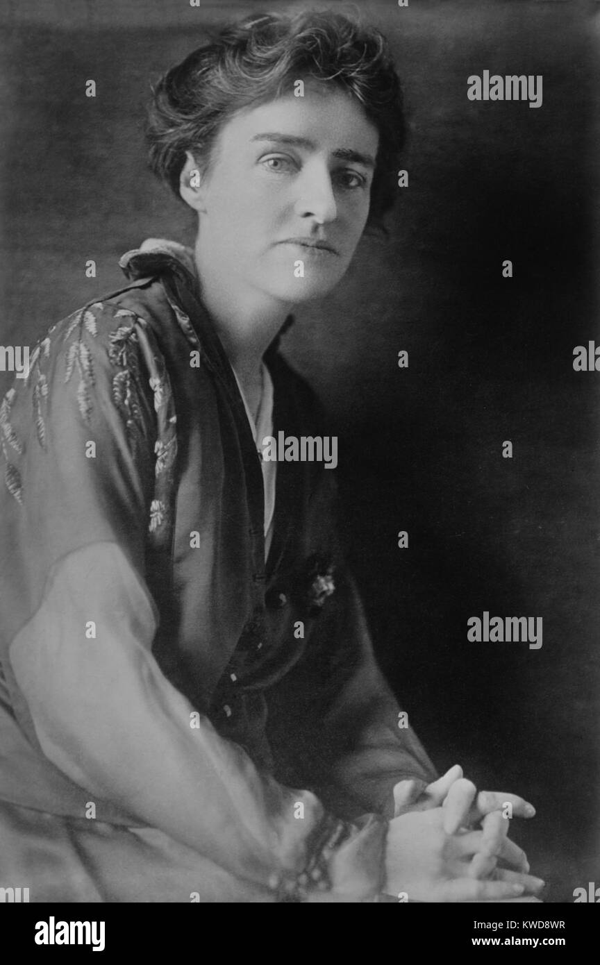 Jean Webster, wrote witty novels, most with young female protagonists of good character. 'Daddy-Long-Legs', 1913, and its sequel, 'Dear Enemy', 1915, were very well received (BSLOC 2016 8 138) Stock Photo