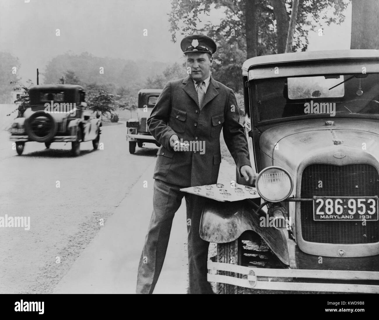 Uncle Sam starts count of traffic on Capital highways, Washington, D.C., 1931 (BSLOC 2016 10 125) Stock Photo