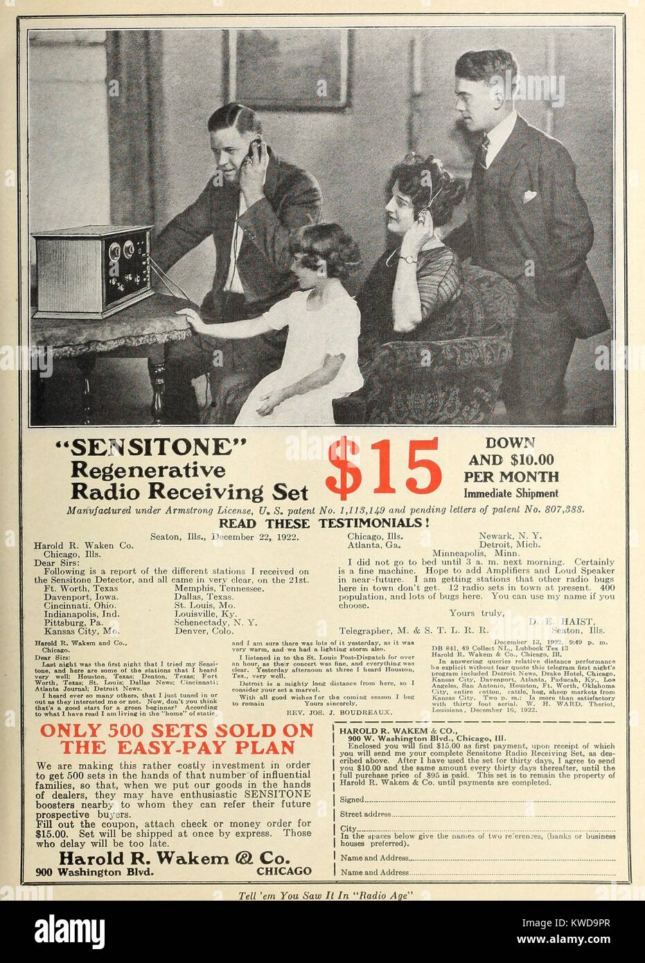 1922 advertisement in the magazine, RADIO AGE, for a 'Sensatone' Regenerative Radio Receiving Set. It offered a time payment plan for the $95 set ($1350 in 2016) (BSLOC 2016 10 52) Stock Photo