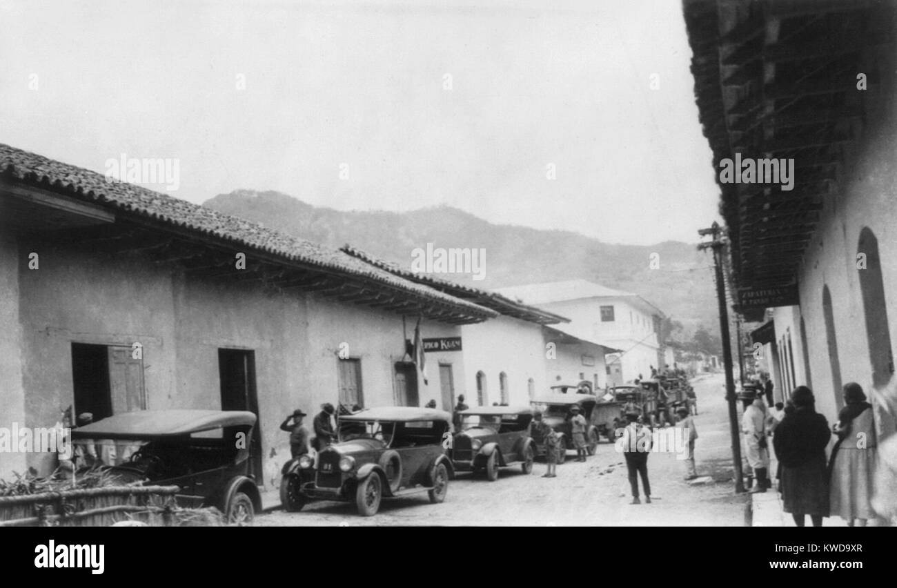 1st Battalion Marines arrived at Matagalpa, Nicaragua, in autos, in 1927. The Nicaraguan Congress requested intervention from President Calvin Coolidge, in their civil war among the liberals, conservatives, and Sandino's radical rebels (BSLOC 2016 10 95) Stock Photo