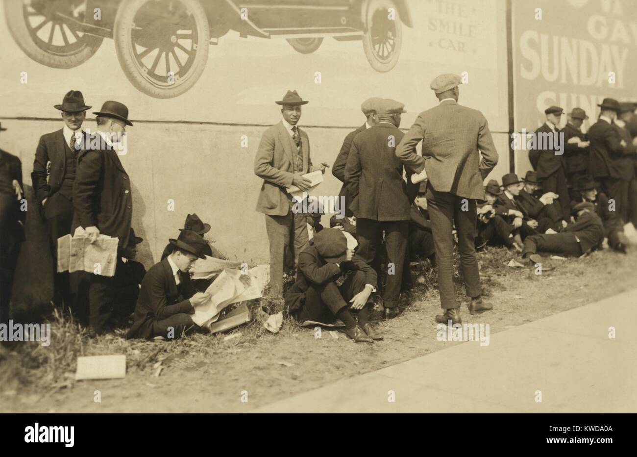 Dodgers baseball fans wait in line at Ebbets Field before a World Series game, Oct. 6, 1920. The Cleveland Indians beat the Brooklyn Dodgers in seven games. (BSLOC 2015 17 3) Stock Photo