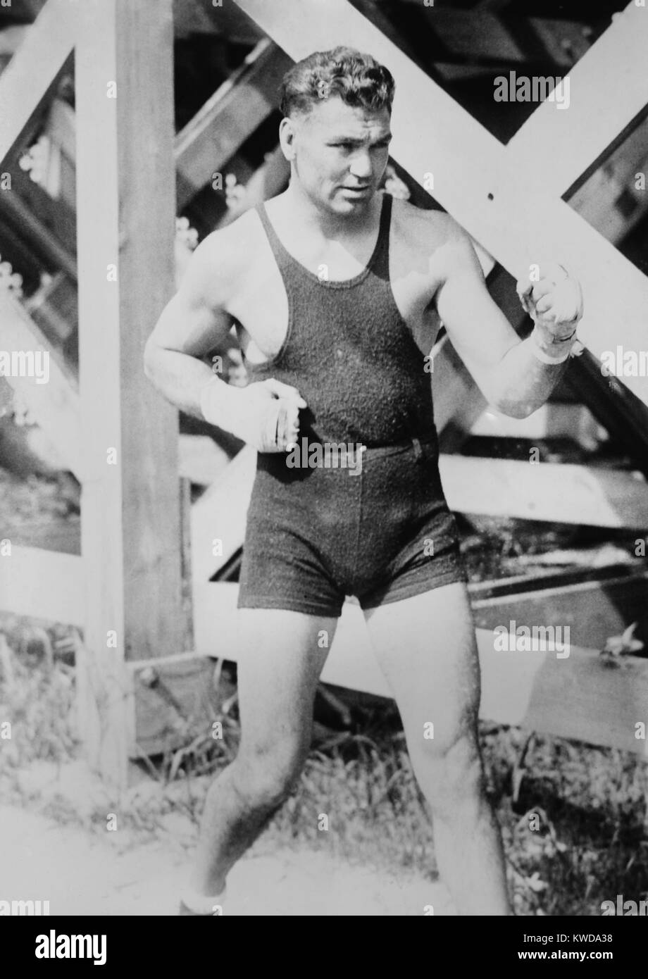 Jack Dempsey, the World Heavyweight Boxing Champion from 1919 to 1926. (BSLOC 2015 17 59) Stock Photo