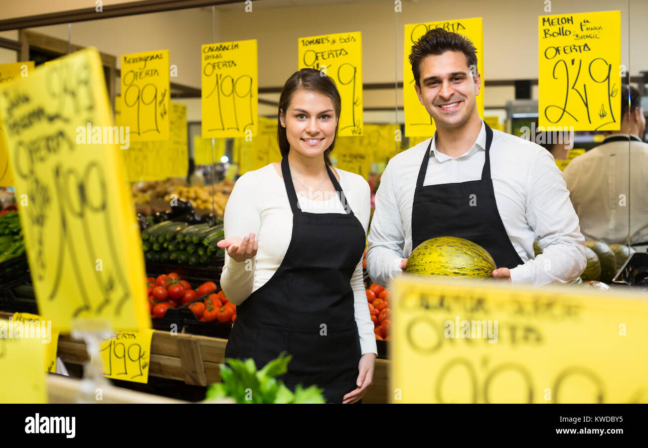 Asian man woman workers counter hi-res stock photography and images - Alamy