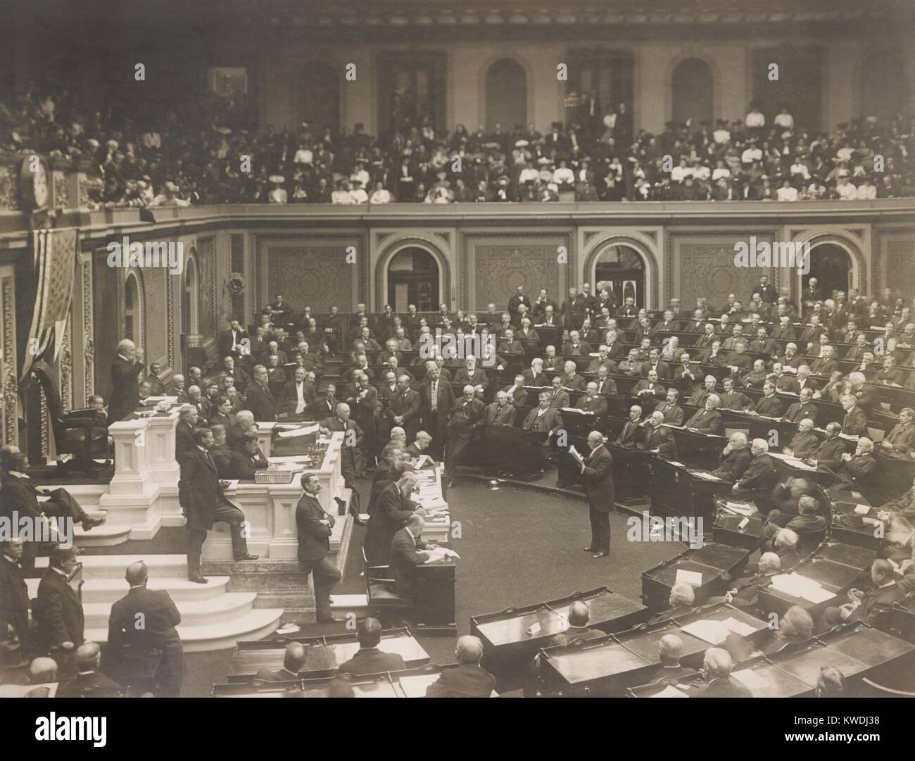 US House of Representatives in session in 1906. Joseph Cannon stands at the Speakers Rostrum. Photo by Frances Benjamin Johnston (BSLOC 2017 8 89) Stock Photo