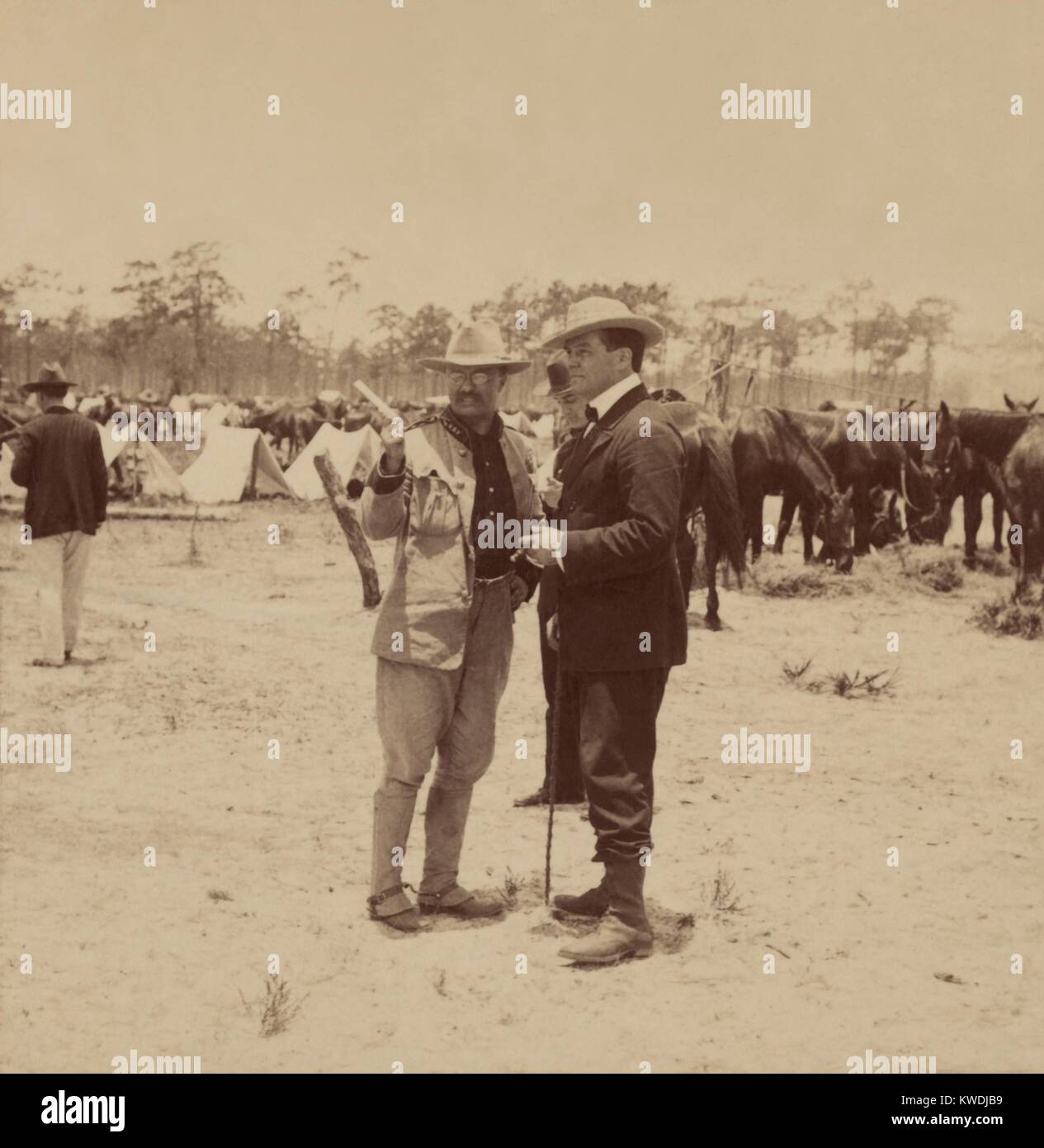 Col. Theodore Roosevelt and Richard Harding Davis in Tampa, Florida, June 1898. Davis was a good friend of Theodore Roosevelt, and he aided TRs postwar political ascent by publicizing the exploits of the Rough Riders (BSLOC 2017 10 23) Stock Photo