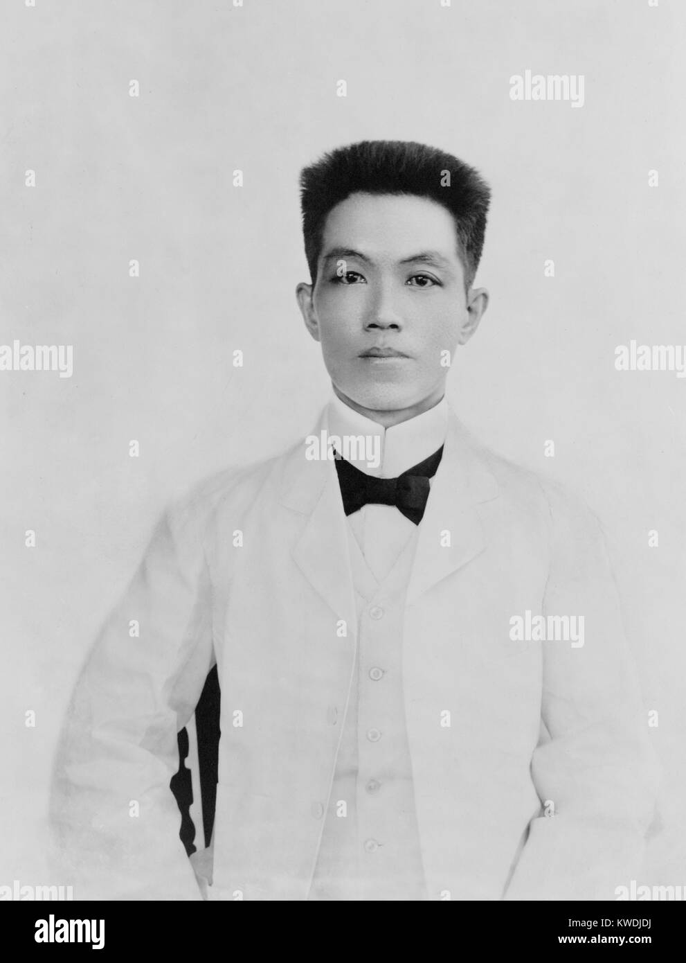 Emilio Aguinaldo, Philippine nationalist and President of the First Philippine Republic. He led rebellions against Spanish and American colonial occupations from 1896-1900. He is considered the first President of the Philippines, from his election by anti-Spanish Rebels at the Tejeros Convention, on March 22, 1897 (BSLOC 2017 10 69) Stock Photo