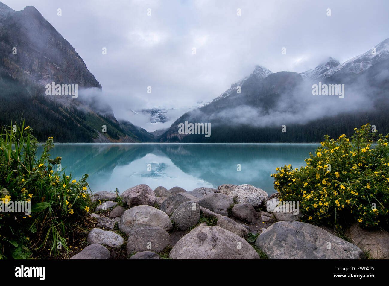 Lake Louise. Alberta Stock Photo Alamy