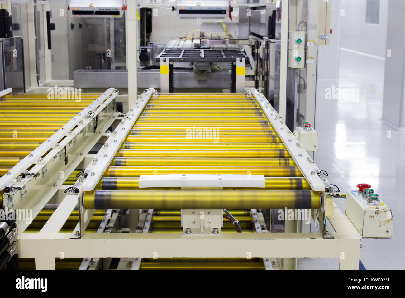 chain and conveyor