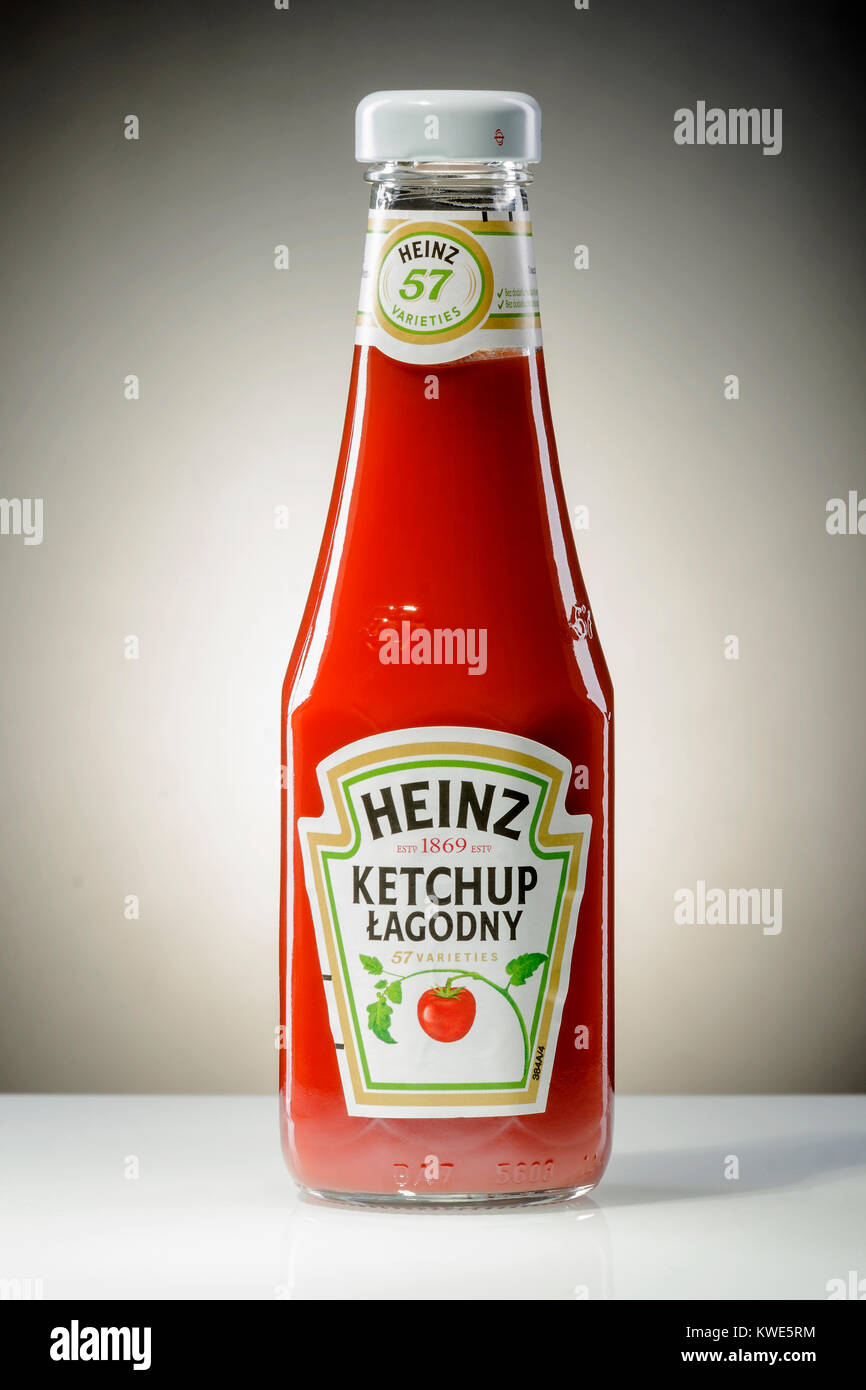 Heinz ketchup on gradient background. Heinz was founded by Henry John Heinz  in 1869 in the USA Stock Photo - Alamy