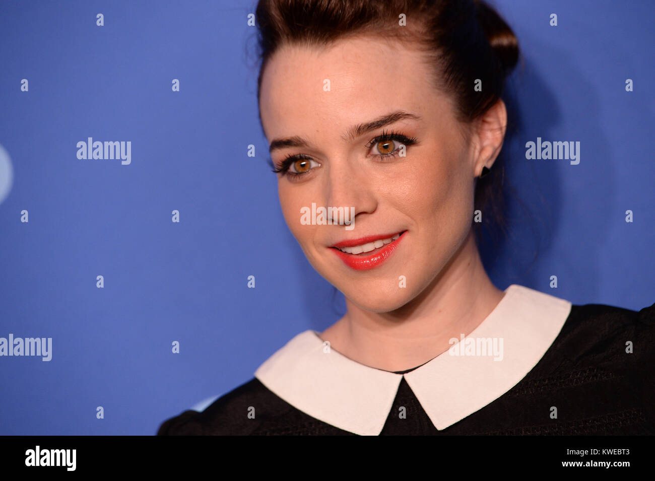 Peeing mouth renee felice smith hips