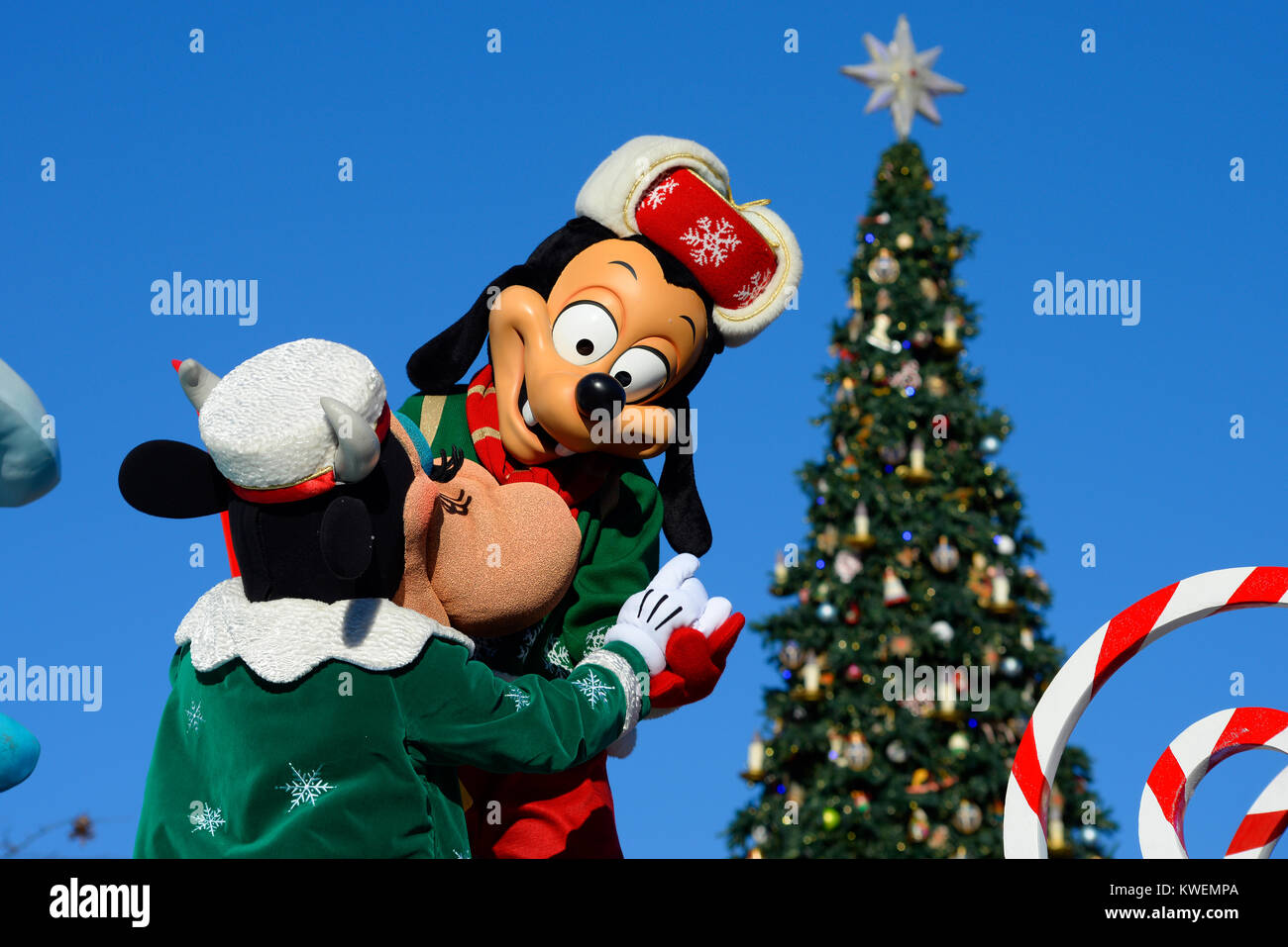 Christmas parade Disneyland Paris EuroDisney. Christmas tree and characters Stock Photo