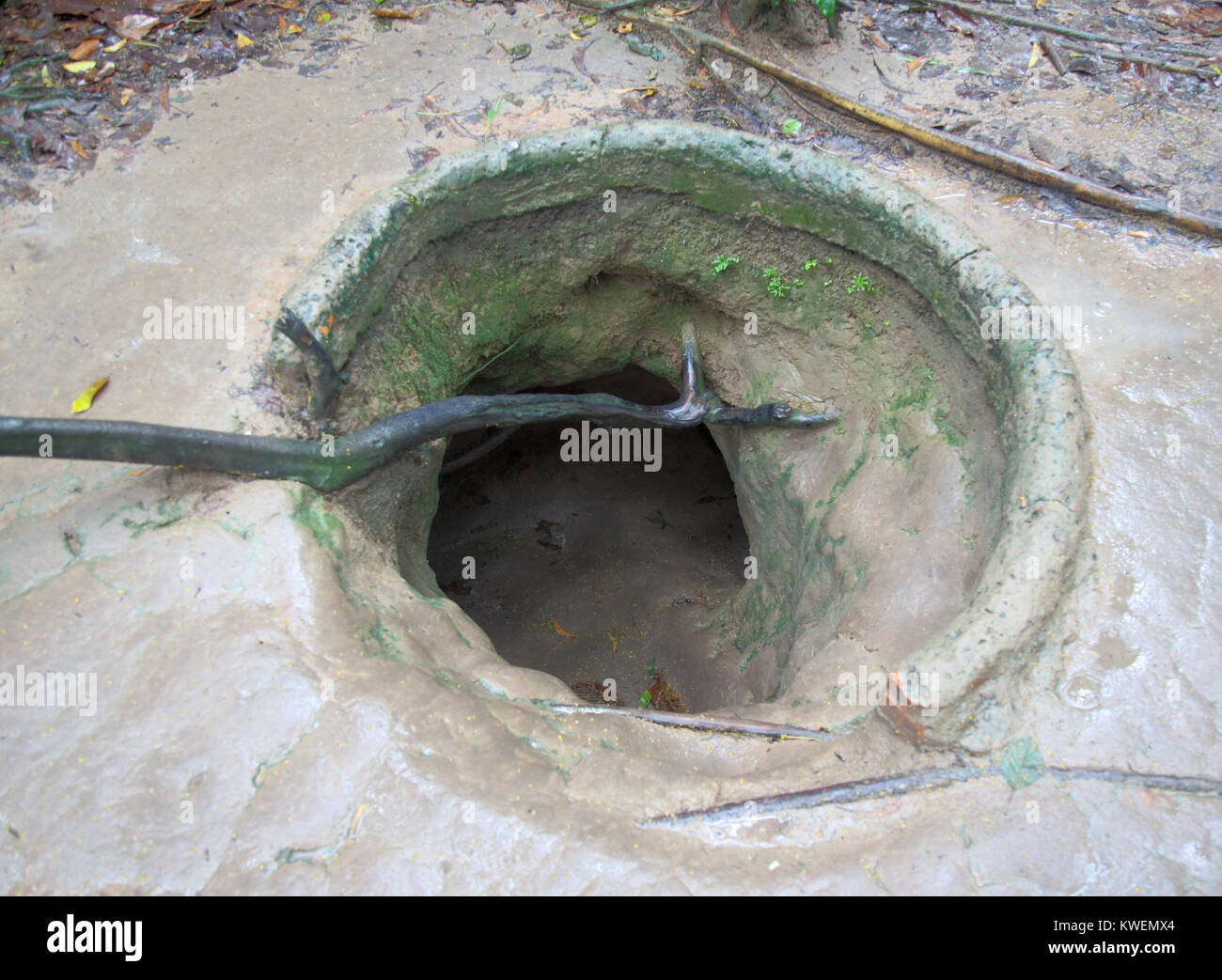 cu chi tunnel entrance near saigon vietnam Stock Photo Alamy