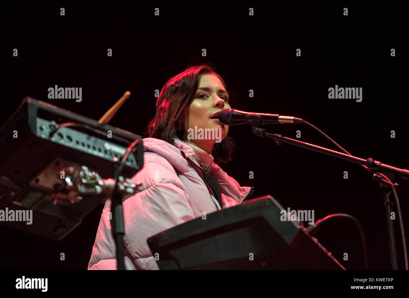 Edinburgh, Scotland, United Kingdom. 31 December 2017. Nina Nesbitt performs at Concert in the Park during annual New Year of Hogmanay celebrations in Stock Photo