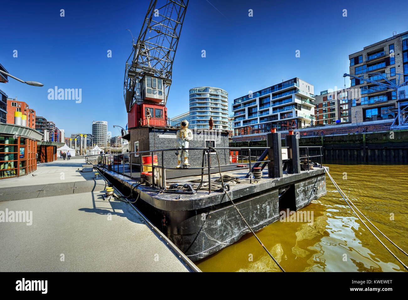Harry's Hamburg harbour bazaar in the sandy gate harbour in the harbour