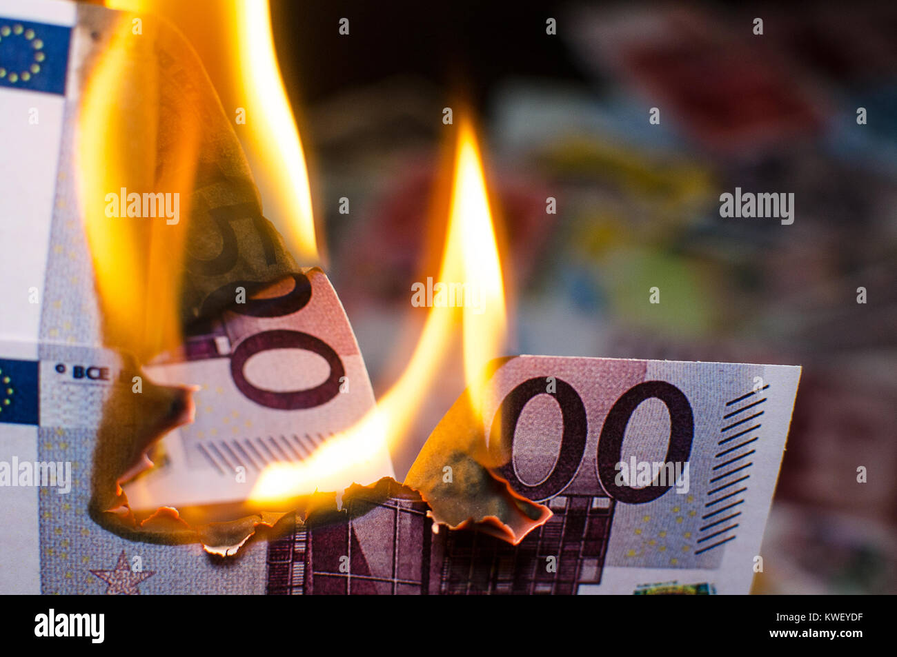 Ядерный взрыв в сан франциско. 3 сердца джекпот. Fox команда. Burning 5. Знак проценты в огне.