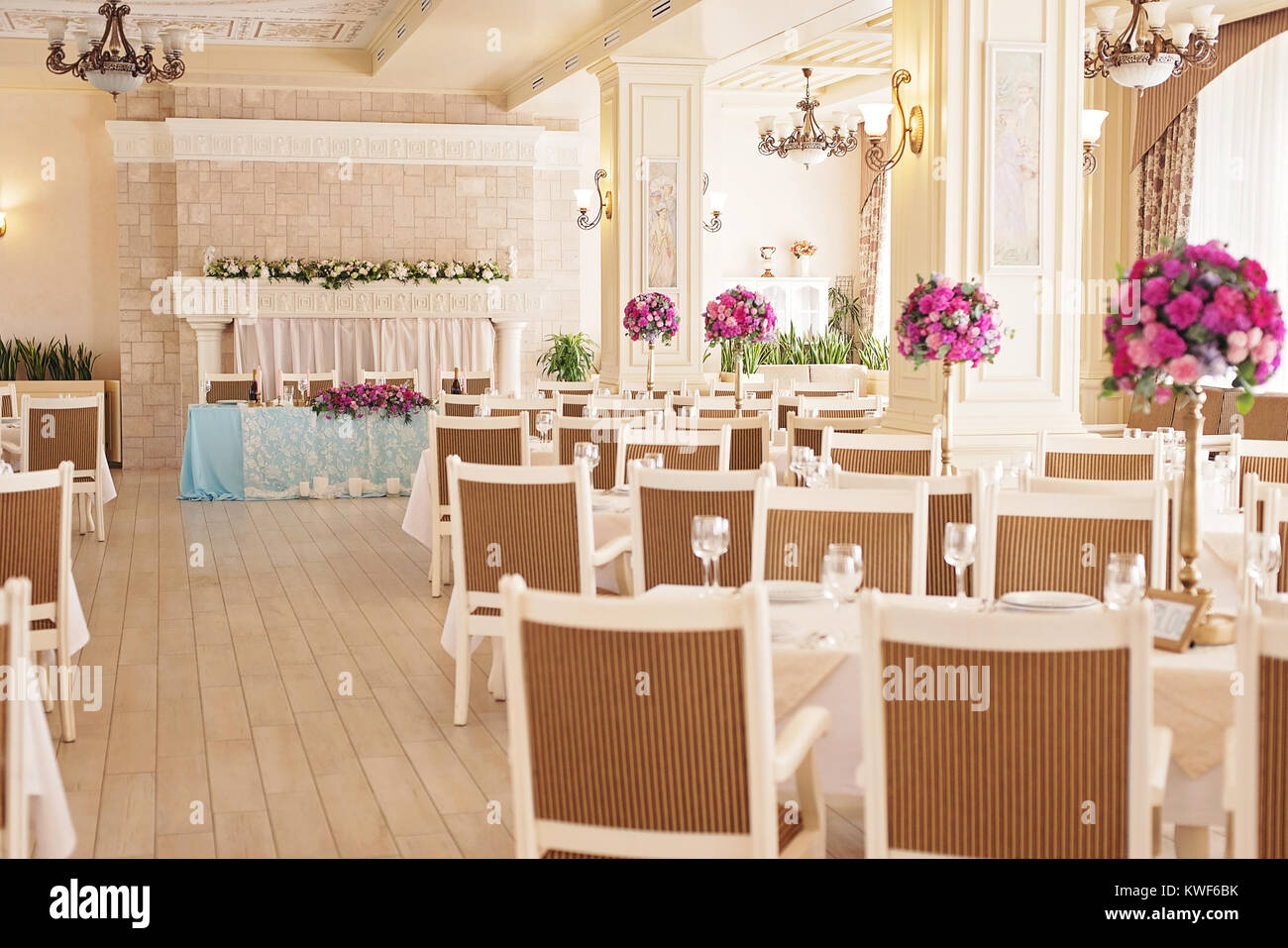 Celebrations hall, elegant banquet interior Stock Photo Alamy
