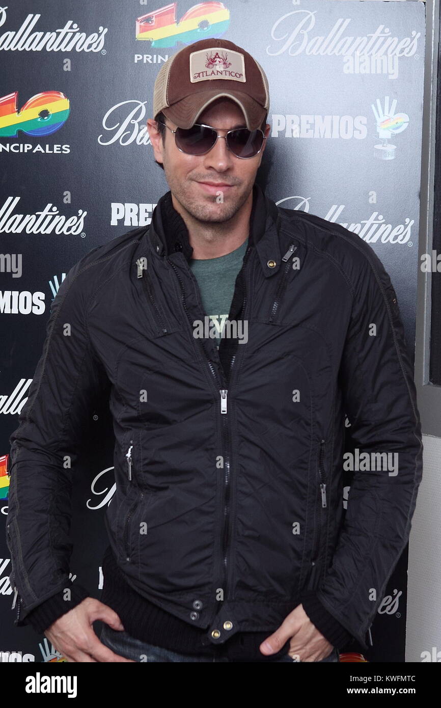 MADRID, SPAIN - MARCH 31: Enrique Iglesias attends 'Anda Ya' at 40  Principales Radio on March 31, 2014 in Madrid, Spain People: Enrique  Iglesias Stock Photo - Alamy