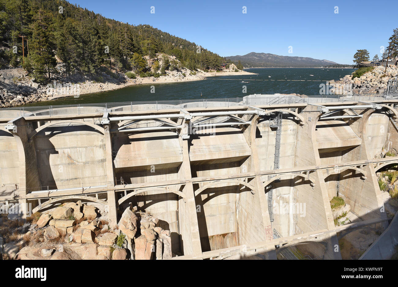 BIG BEAR, CALIFORNIA - SEPTEMBER 25, 2016: Bear Valley Dam. The dam built in 1912 created Big Bear Lake, a recreation area and importat water source f Stock Photo