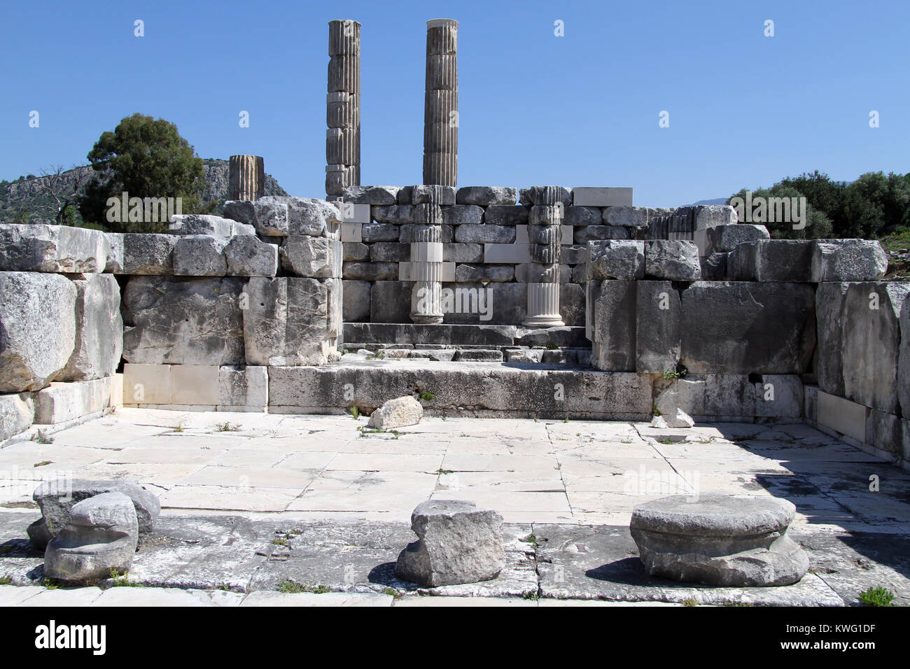 Ruins of ancient greek temple in Letoona, Turkey Stock Photo - Alamy
