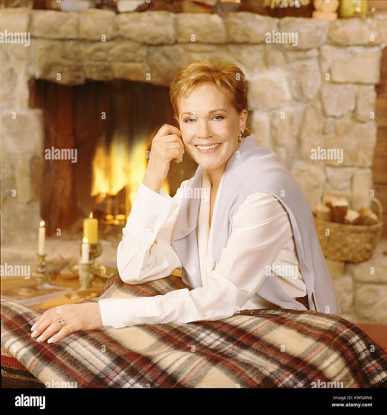 Sep 24, 1999 - ONE SPECIAL NIGHT TV Still PHOTOS INC JULIE ANDREWS (Credit Image: © Entertainment Pictures/ZUMApress com) Stock Photo