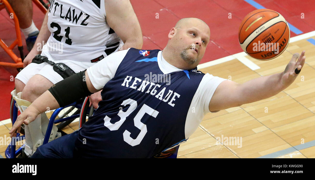 Tipton, Iowa, USA. 25th Mar, 2017. Iowa Renegade's Jerry Hall pulls