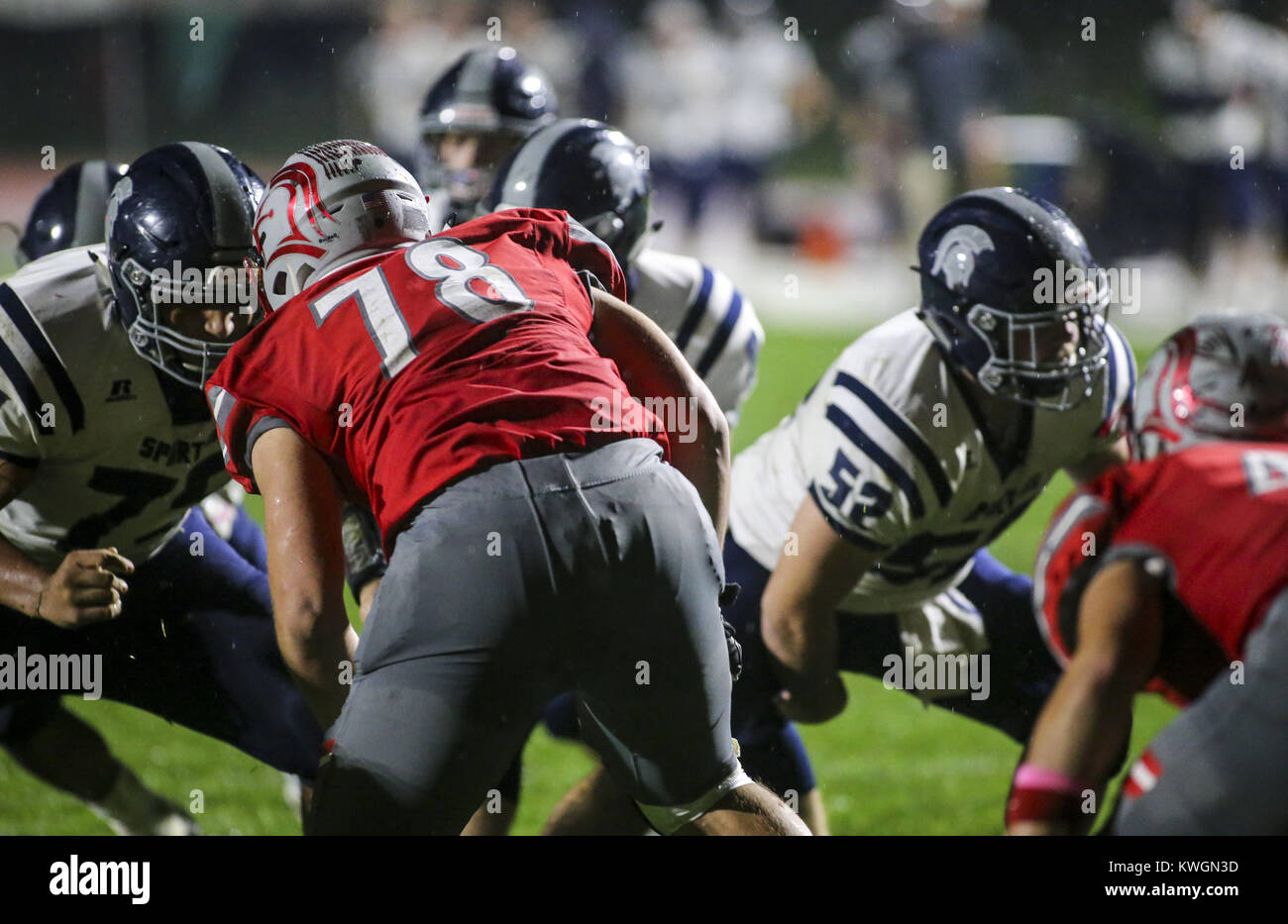 Eldridge, Iowa, USA. 6th Oct, 2017. North Scott's Brady Ernst makes