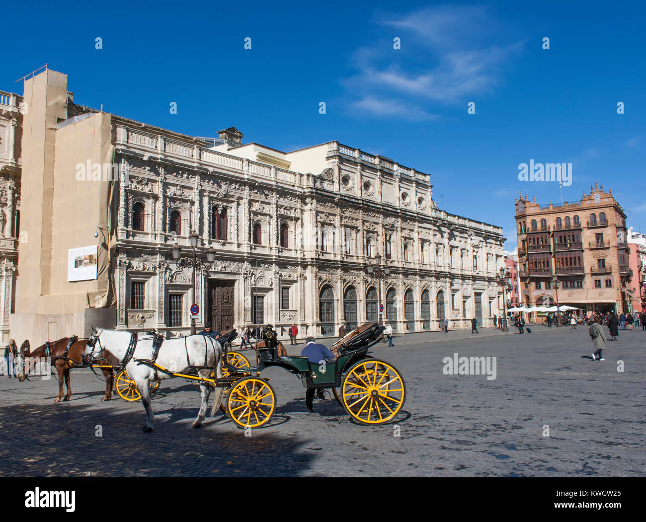 Seville, Andalusia, Spain.  The 16th century Casa consistorial or Town Hall, a Plateresque-style building in the Plaza de San Francisco. Stock Photo