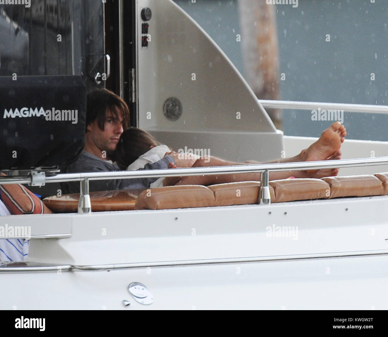 MIAMI, FL JUNE 19 Tom Cruise spends father’s day yachting and