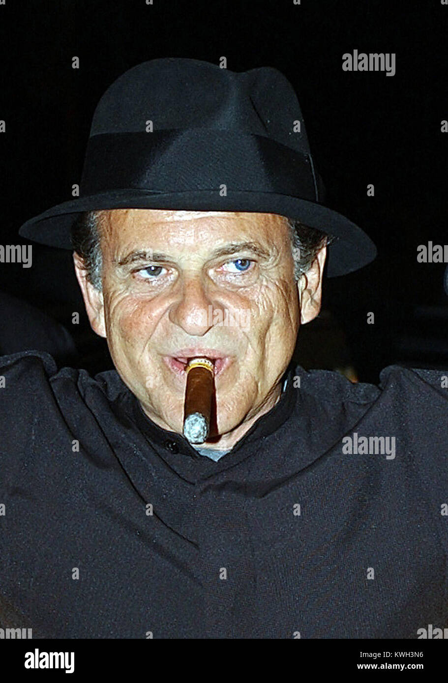 Joe pesci hi-res stock photography and images - Alamy