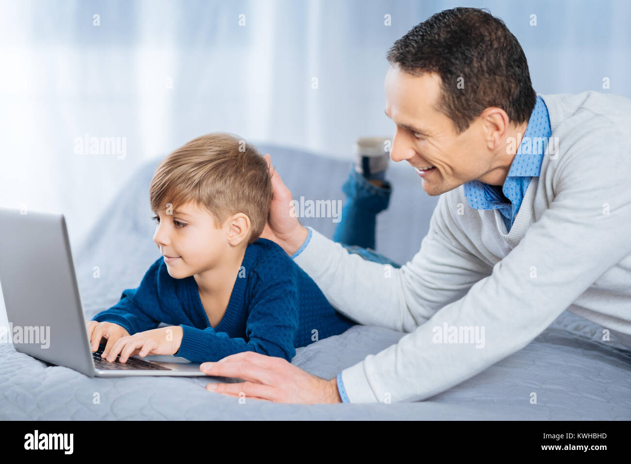 Patting head hires stock photography and images Alamy