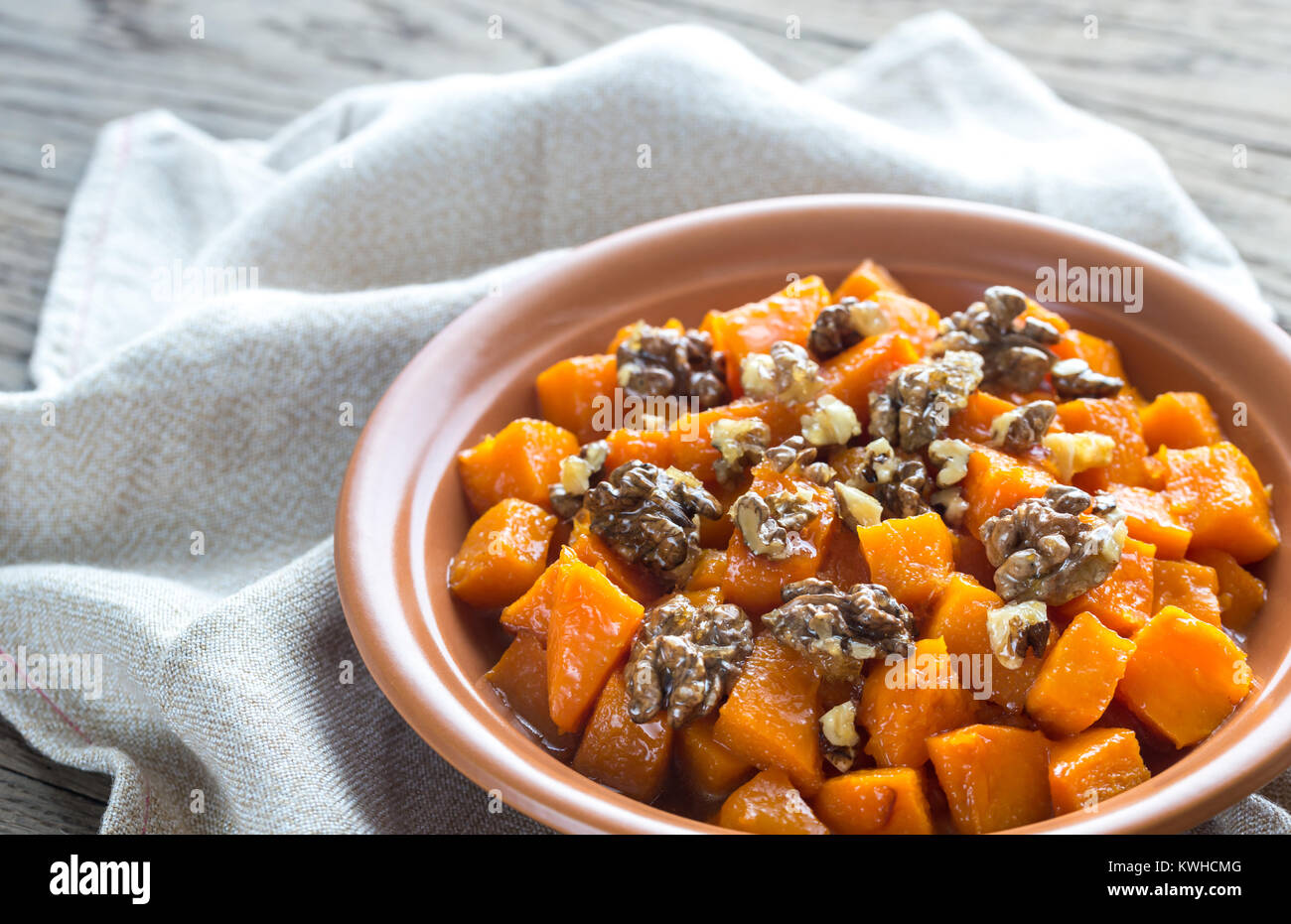 Peeled butternut squash hi-res stock photography and images - Alamy