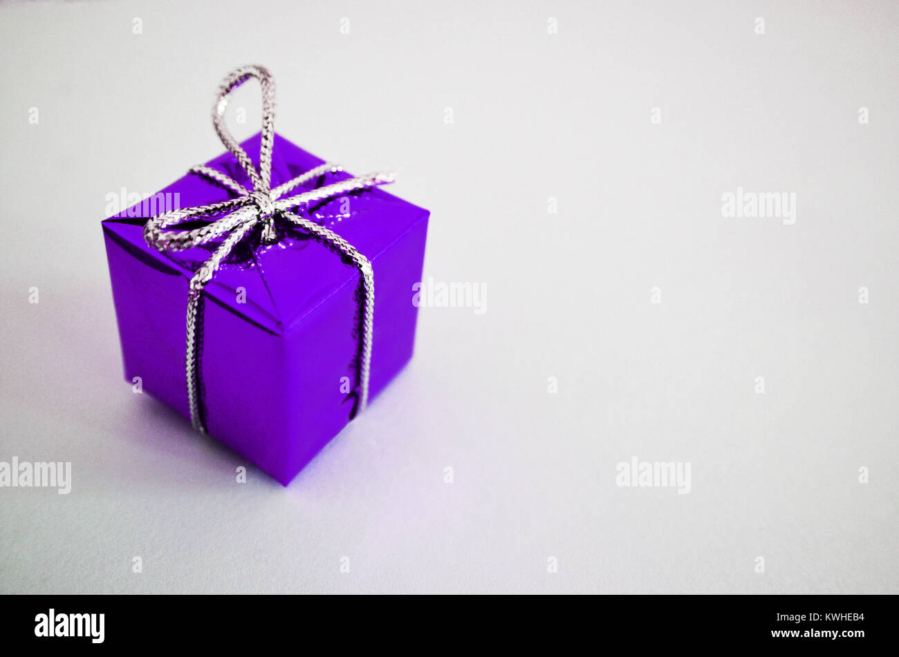Gift box with ribbon Stock Photo - Alamy