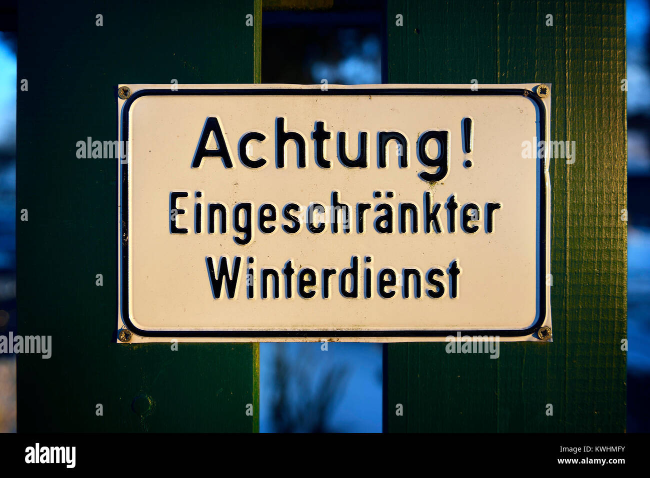 Attention limited winter service, Achtung! Eingeschraenkter Winterdienst Stock Photo
