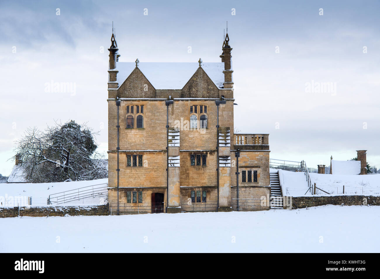 East Banqueting House in the snow in December. Chipping Campden, Cotswolds, Gloucestershire, England Stock Photo