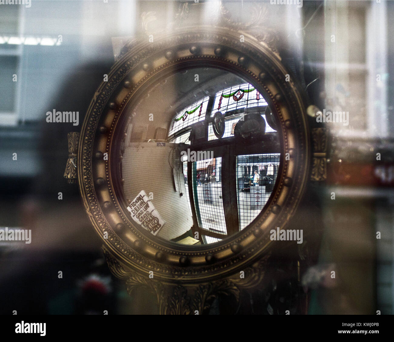 Convex mirror shop hires stock photography and images Alamy