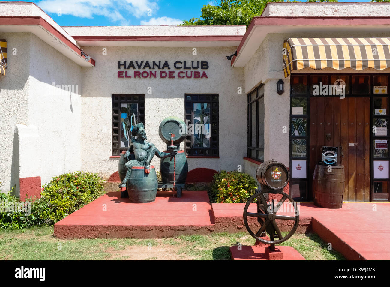 Tourism attraction Havana Club Rum Museum in Varadero Cuba - Serie Cuba  Reportage Stock Photo - Alamy