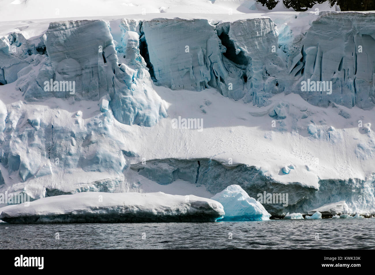 Sea ice; iceburgs & snow & ice covered Antarctica landscape; Rongé Island; Arctowski Peninsula Stock Photo