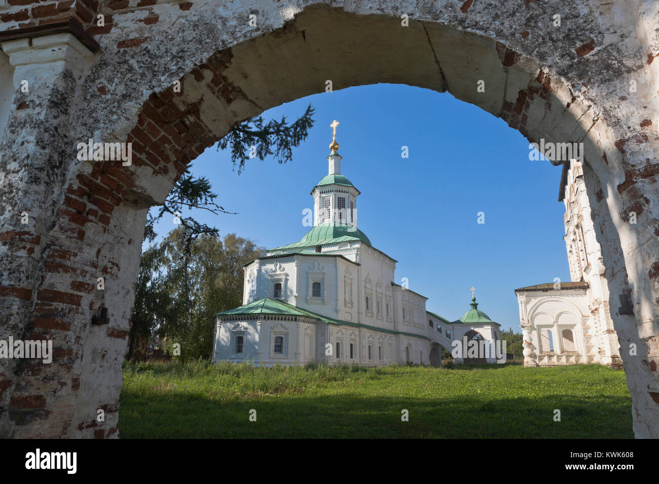 Nikolo-Peshnoshsky monastery. Another fortress of students of Sergius of Radonezh Nikolo-Peshnoshsky monastery. Another fortress of students of Sergius of Radonezh