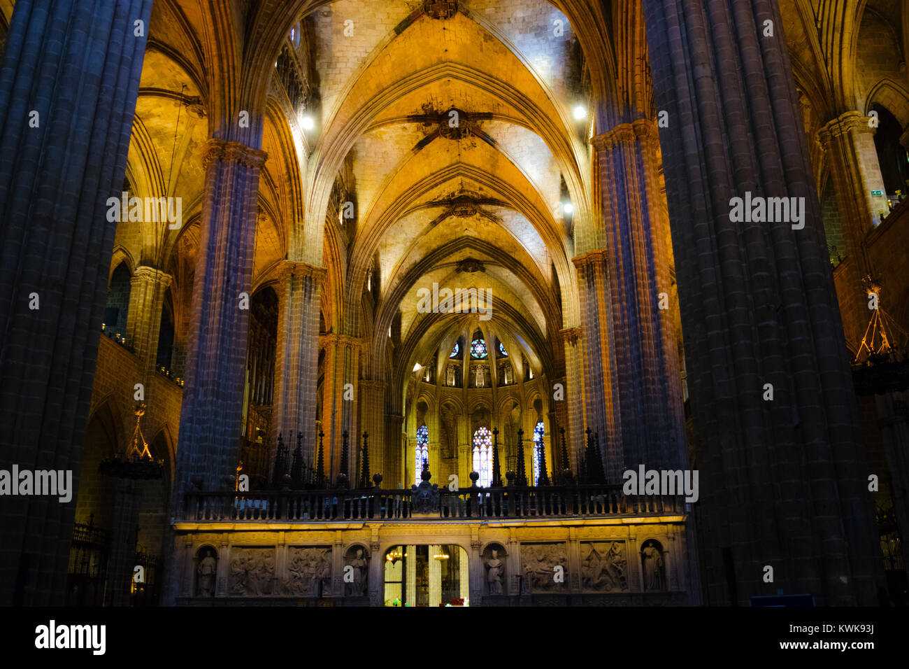 Barcelona Gothic Cathedral interior view Stock Photo - Alamy