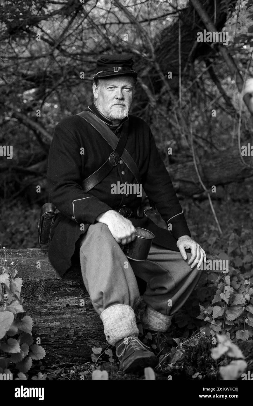 Craig Wheeler, Civil War reenactor, photographed at the Dousman Stagecoach grounds in the City of Brookfield Stock Photo