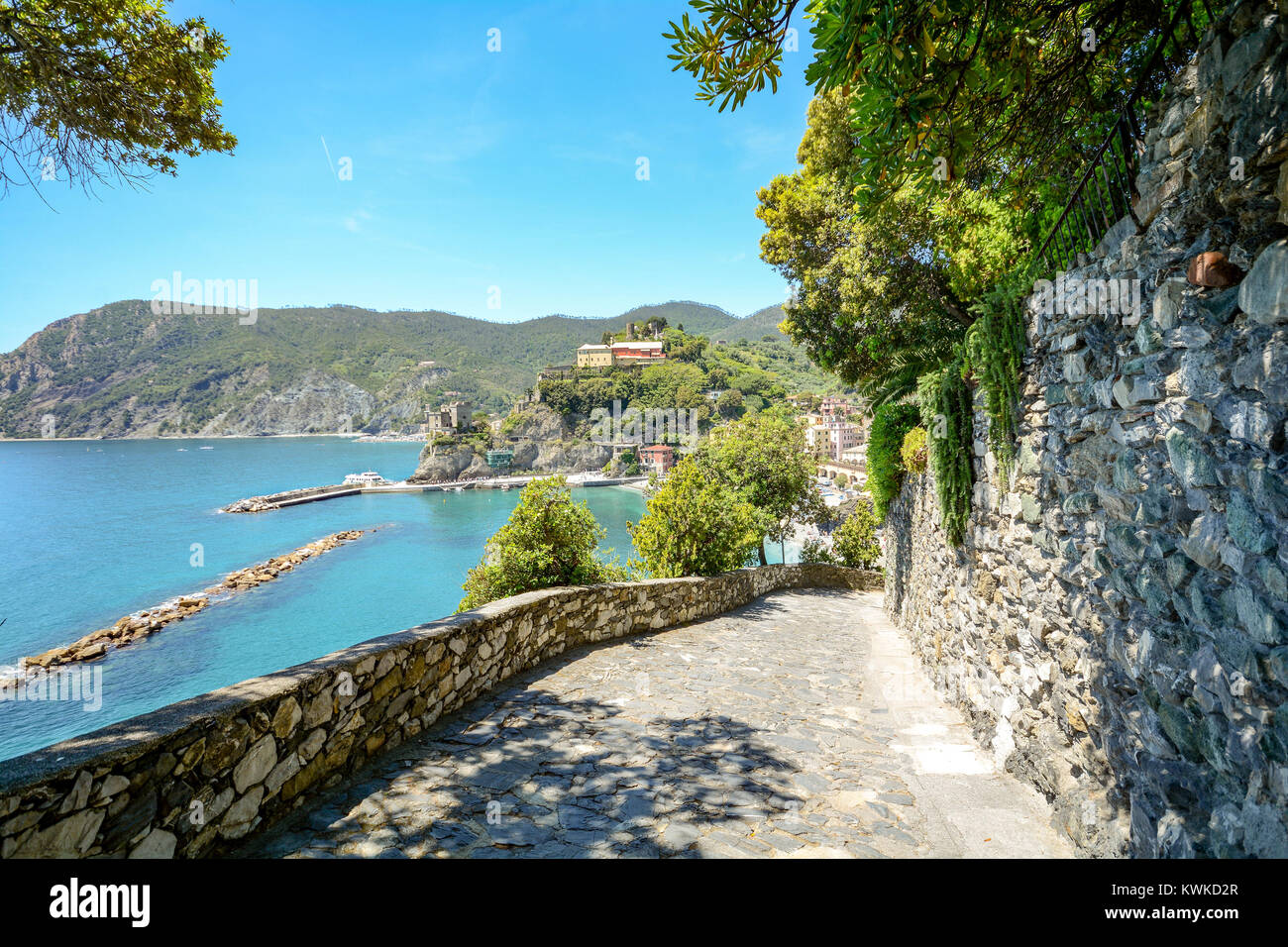 Cinque Terre Hiking Trail From Vernazza To Monterosso Al Mare Hiking cinque-terre-hiking-trail-from-vernazza-to-monterosso-al-mare-hiking
