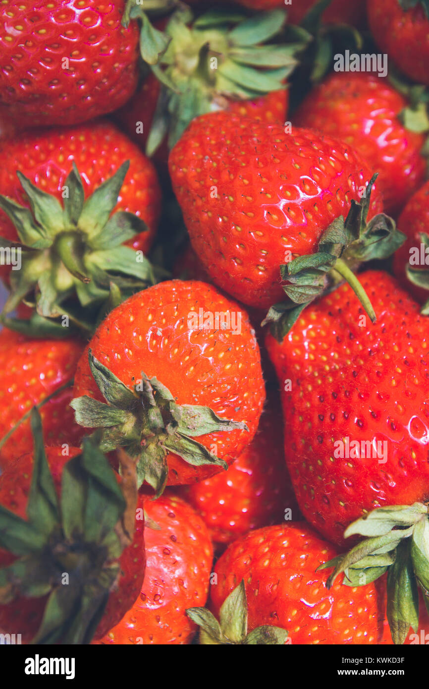 Red ripe strawberries in the market on the counter Stock Photo - Alamy