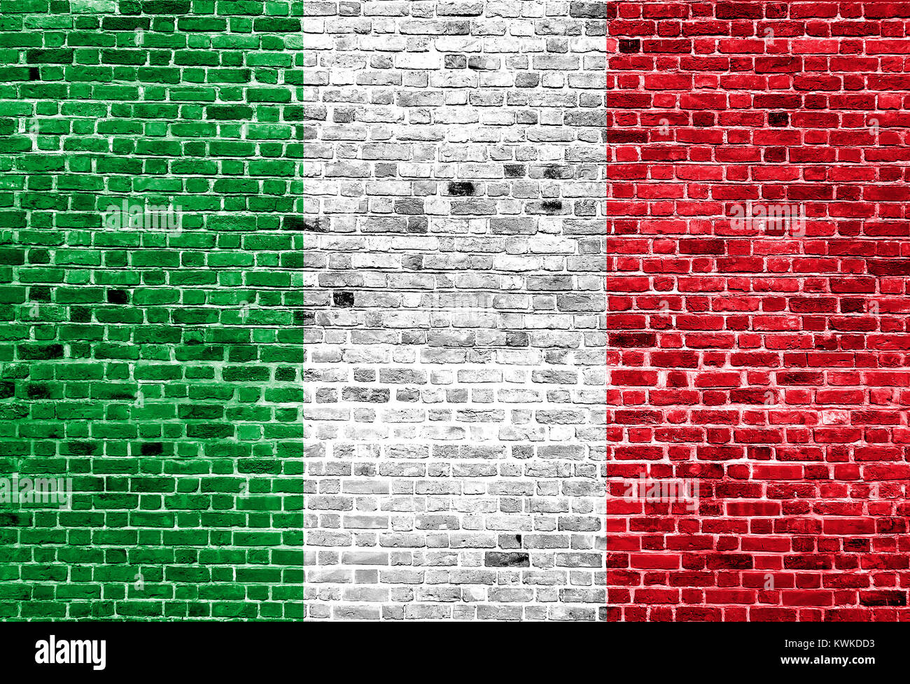 Flag of Italy painted on brick wall, background texture Stock Photo - Alamy
