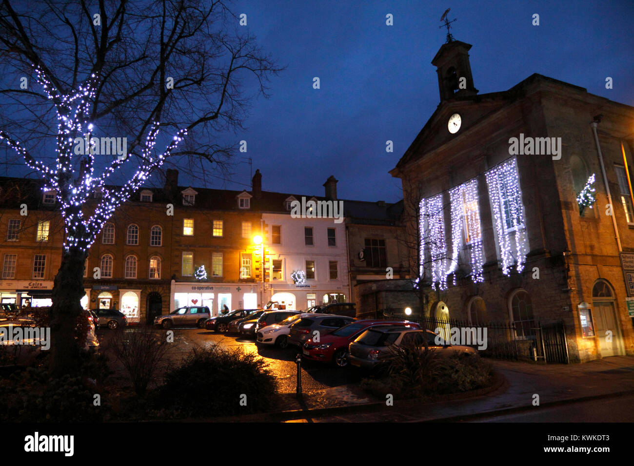 Christmas lights at Chipping Norton Stock Photo Alamy