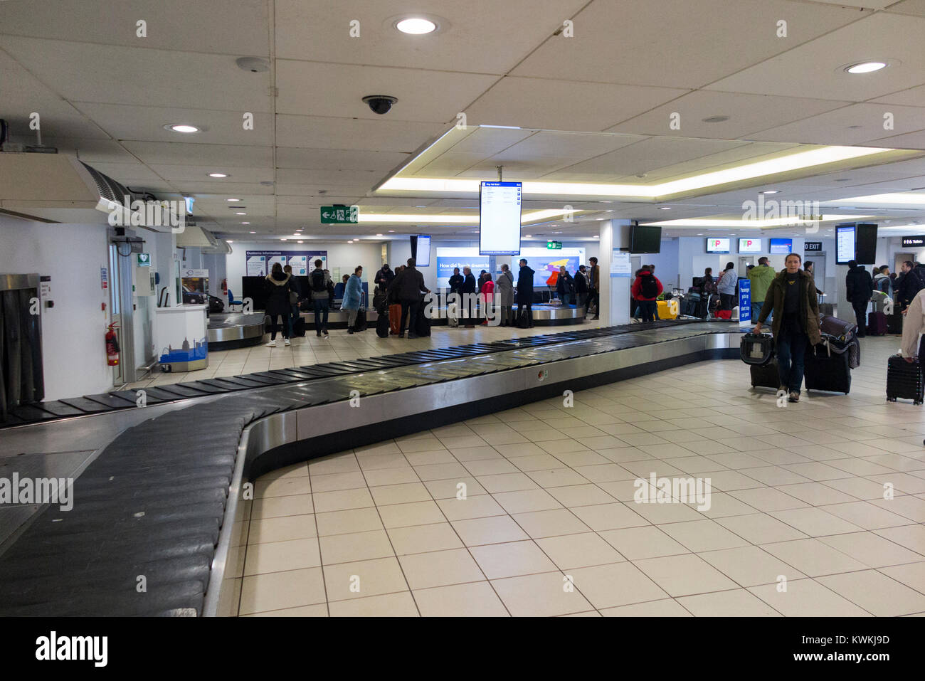 manchester airport baggage reclaim