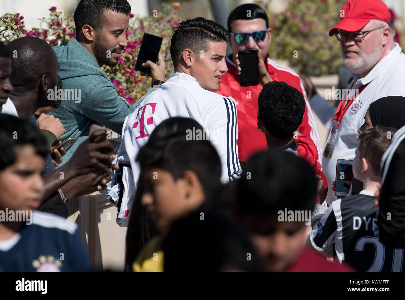 Doha, Qatar. 4th Jan, 2018. James Rodriguez of the Bundesliga team FC Bayern Munich takes photos with fans in Doha, Qatar, 4 January 2018. His team is preparing for the remaining season in a training camp in Qatar. Credit: Sven Hoppe/dpa/Alamy Live News Stock Photo