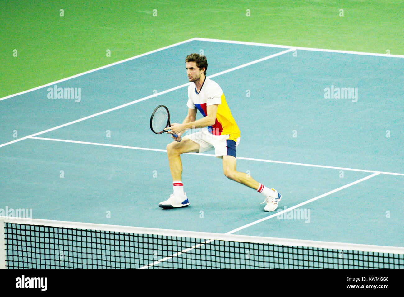 Pune, India. 3rd January 2018. Gilles Simon of France in action in the second round of Singles competition at Tata Open Maharashtra at the Mahalunge Balewadi Tennis Stadium in Pune, India. Credit: Karunesh Johri/Alamy Live News. Stock Photo